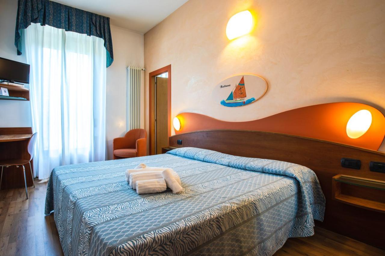 Miramare Hotel Ristorante Convegni Cesenatico Ngoại thất bức ảnh